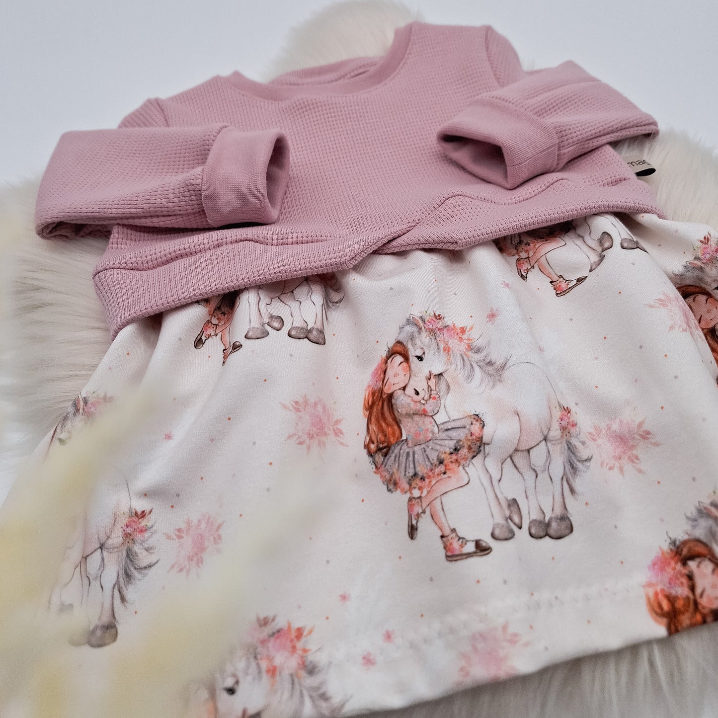 Kleid rosa Pferdchen