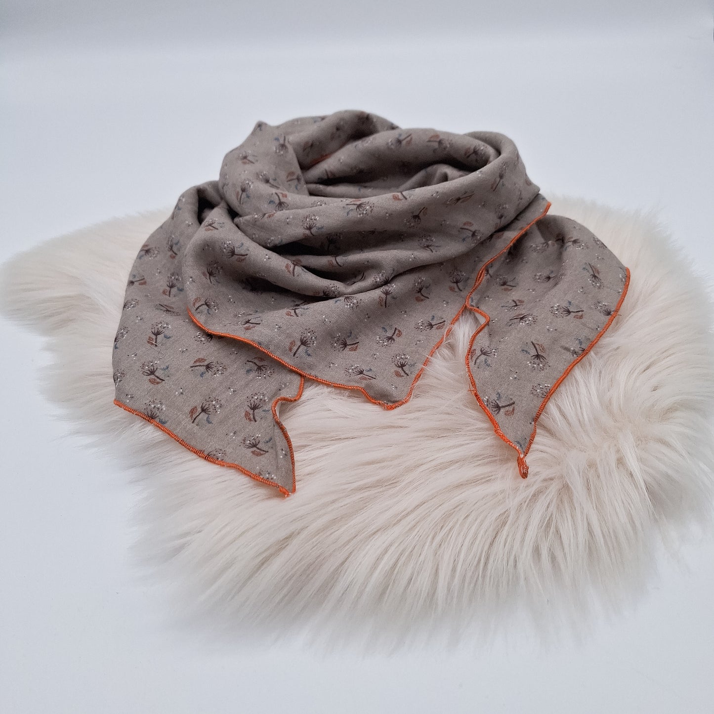 Halstuch Musselin Blumen dunkel