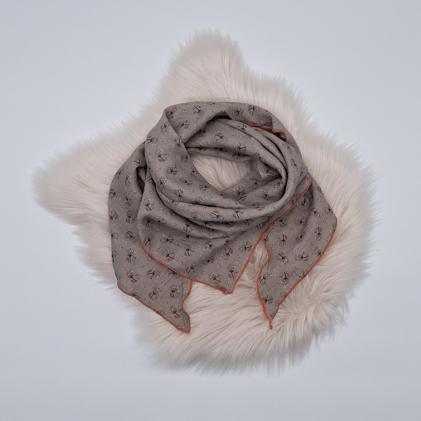 Halstuch Musselin Blumen dunkel