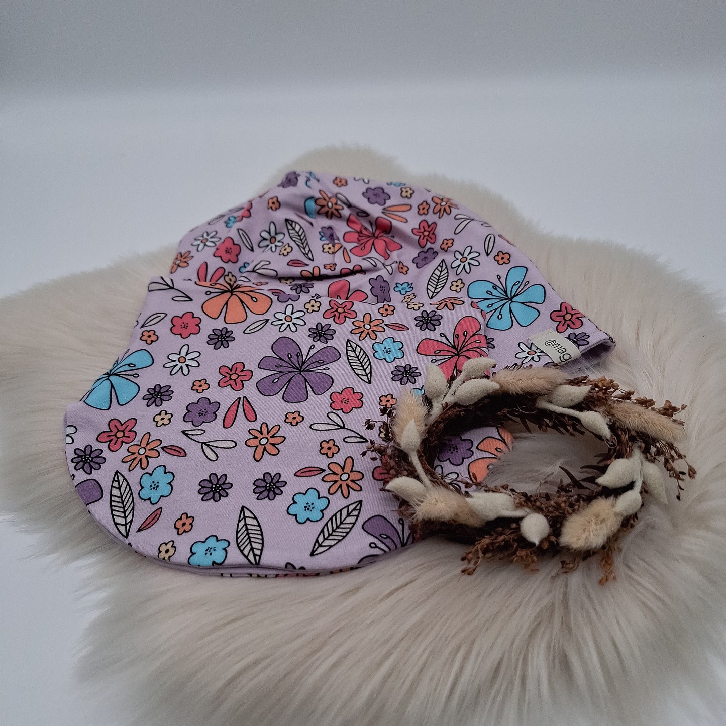 Beanie und Loop Floral Time