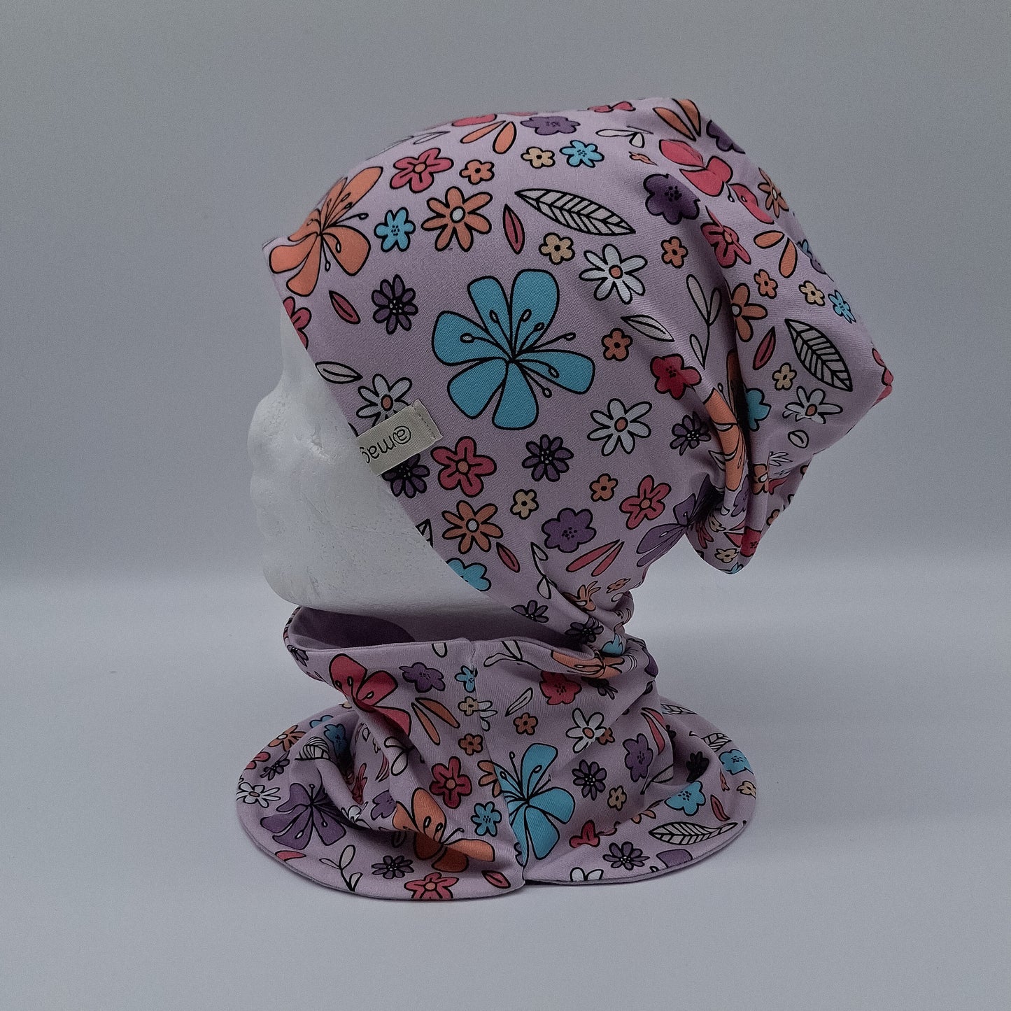 Beanie und Loop Floral Time